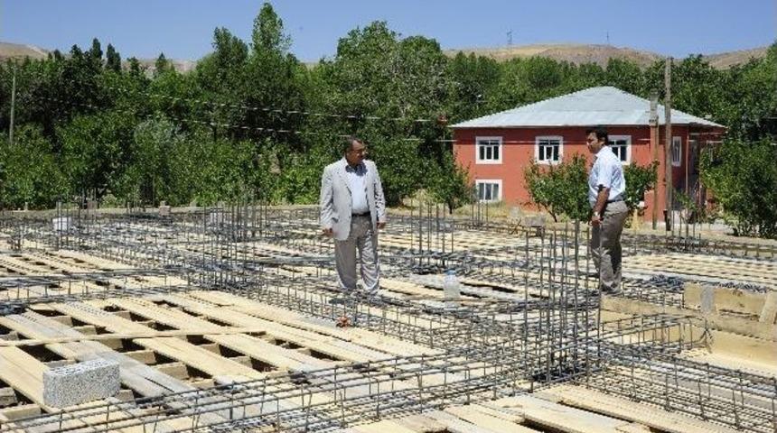 Ahlat'ta Yatılı Hafızlık Kız Kur&rsquo;an Kursu Yardım Bekliyor