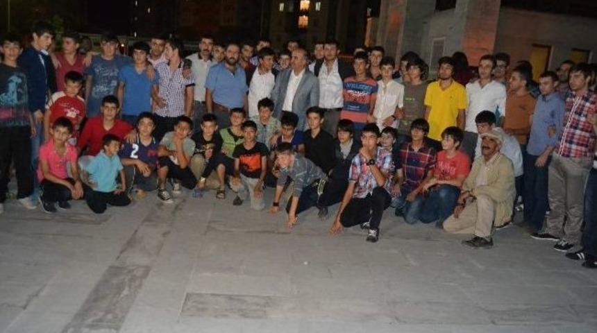 Talaslı Gen&ccedil;ler Uyuşturucuya Savaş A&ccedil;tı