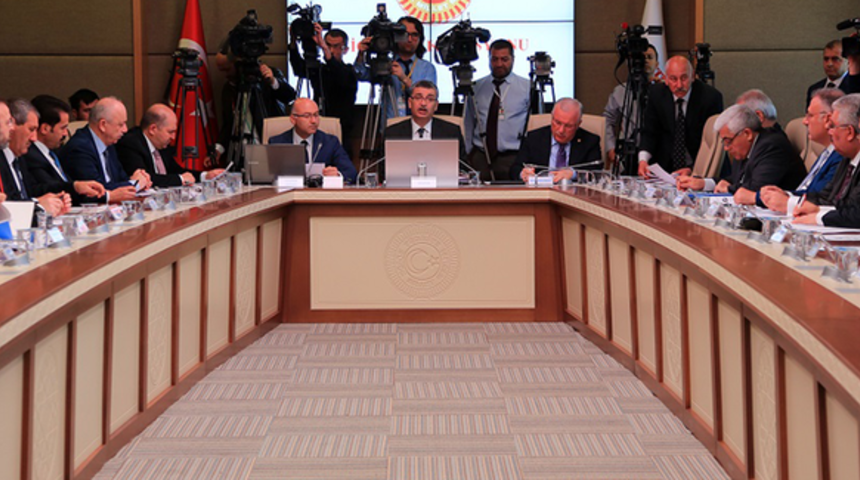 Terörle mücadele için hazırlanan taslakta ilk 13 madde kabul edildi