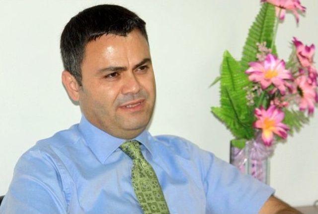 Kaymakam Otcu Saruhanlı&rsquo;ya Veda Ediyor 1
