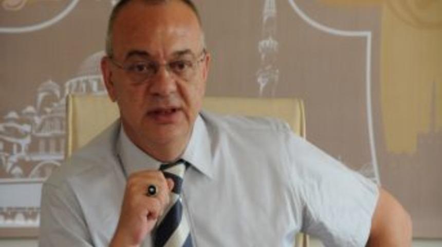 Manisa Belediyesi'nde 3 Başkan Yardımcısında Değişim