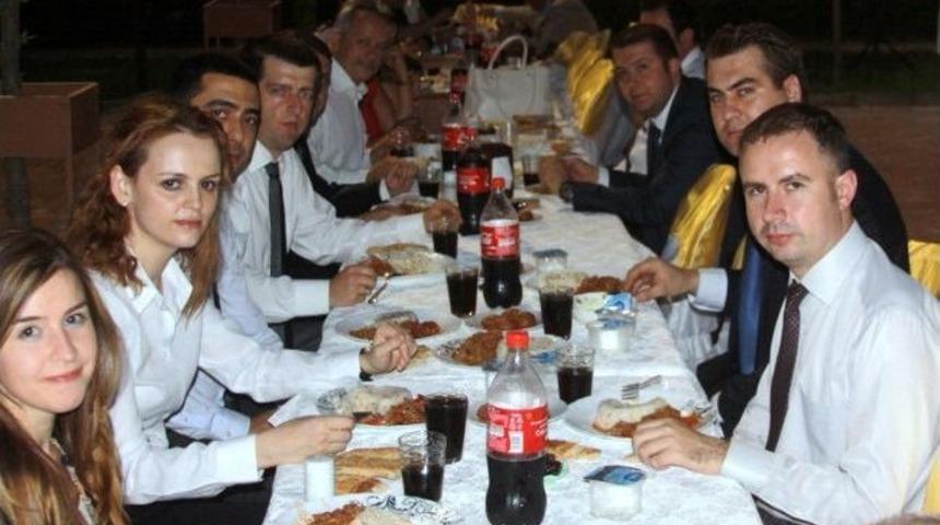 Saruhanlı Anadolubank İftar Yemeği Verdi