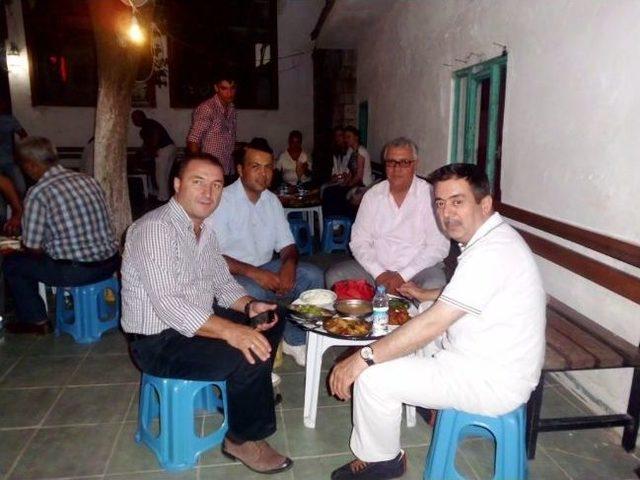 Milletvekili Aydınlıoğlu Ak&ccedil;apınar K&ouml;y&uuml;&rsquo;nde 1