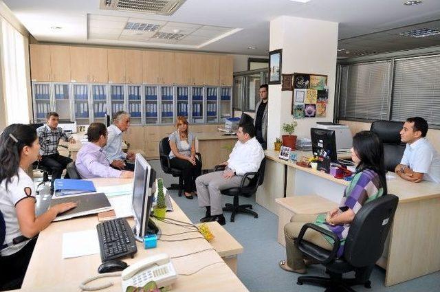 Başkan T&uuml;t&uuml;nc&uuml; Personelini Ziyaret Etmeye Devam Ediyor 1