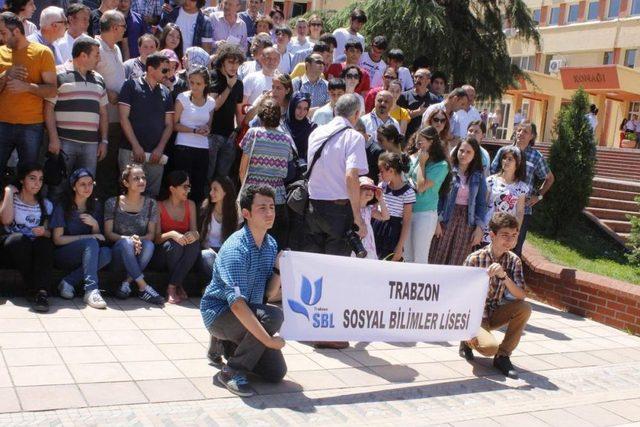 Sosyal Bilimler Lisesi'nin Esiroğlu'na Taşınmasına Tepki