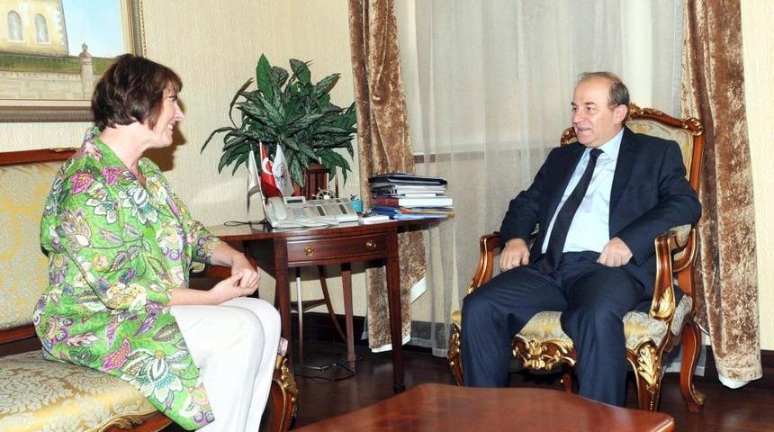 Almanya Konsolosu K&ouml;ller, Vali &Ouml;zt&uuml;rk'&uuml; Ziyaret Etti