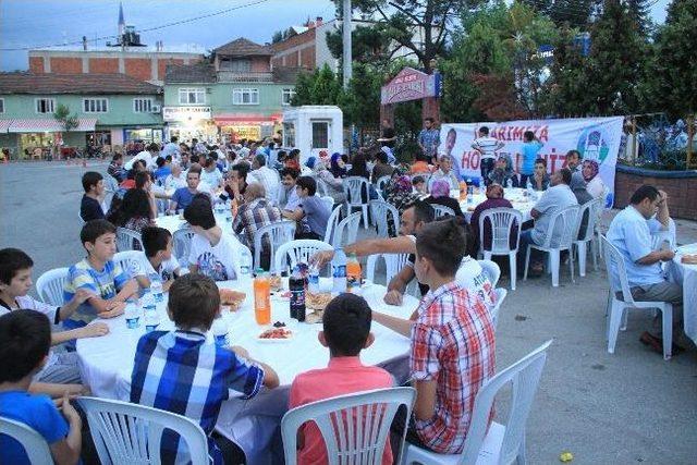 K&uuml;&ccedil;&uuml;cek&rsquo;te Halk İftarı 3