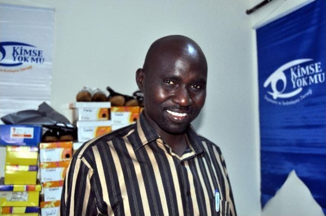 Kimse Yok Mu Derneği'nden M&uuml;ltecilere Bayramlık Hediye