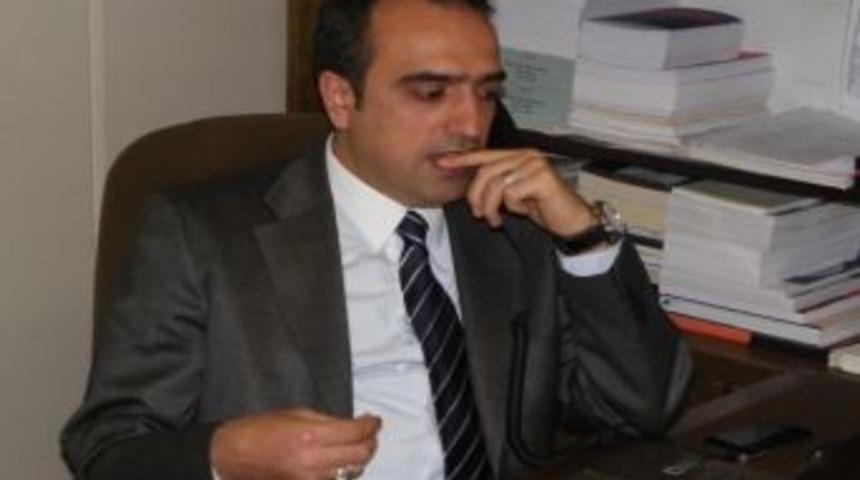 Ak Parti'li İ&ccedil;ten&rsquo;den Twitter &Ccedil;ıkışı