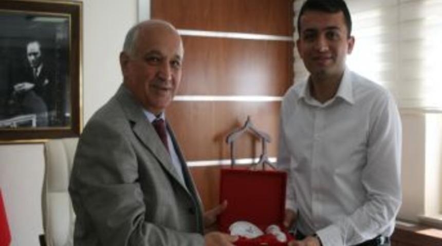 Kızılay Genel Başkanı Akar Halfeti'de