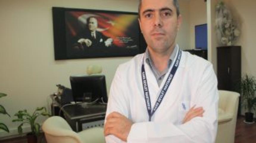 "Ramazan Sonrası Aşırı Yemek T&uuml;ketimi Sağlık Sorunlarına Neden Olabilir"