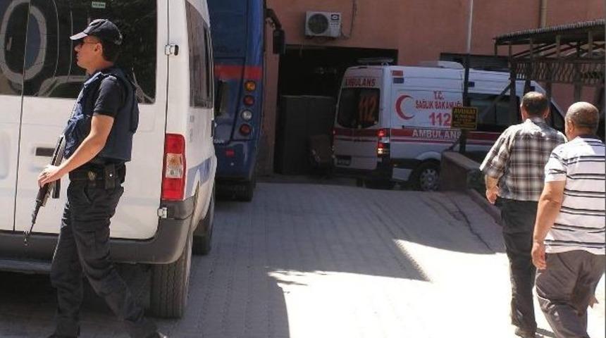 Kriz Ge&ccedil;iren Mahkumu 112 Teskin Etti