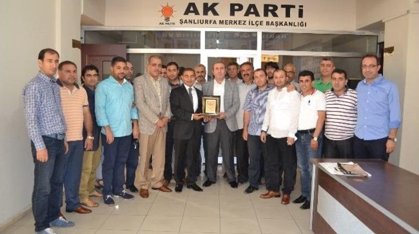 Ak Parti Merkez İl&ccedil;e Teşkilatı İstifasını Sundu