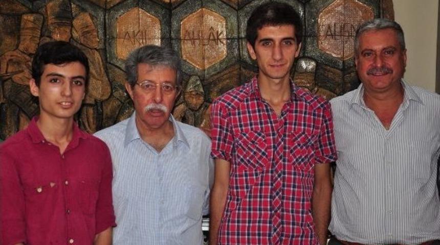 Barışık’tan Başarılı Yoksul Öğrencilere Destek Sözü