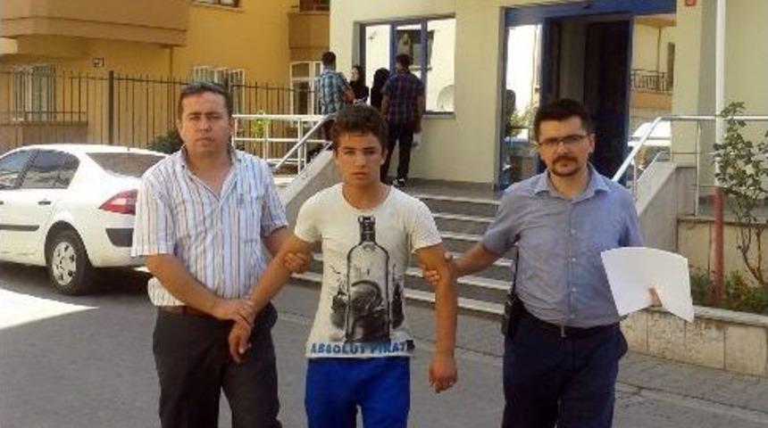 Yalova Polisi, Kadın Hırsızları Su&ccedil;&uuml;st&uuml; Yakaladı