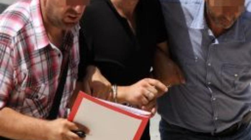 Yastık İ&ccedil;inde Esrar Ele Ge&ccedil;ti