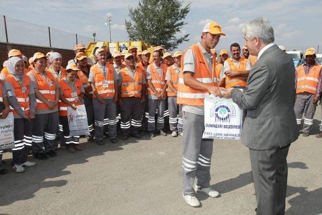 Başkan Sakallı Bayram Öncesi İşçilerini Unutmadı