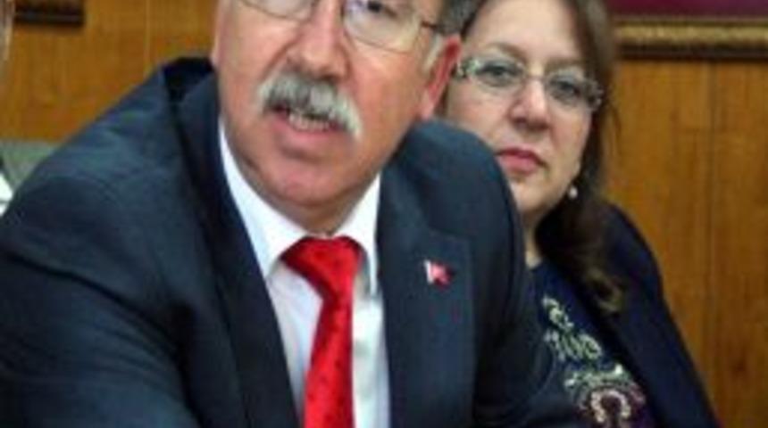 Bolu&rsquo;nun &Uuml;nl&uuml; Cerrahları &Ccedil;ağsu Hastanesi&rsquo;ne Ge&ccedil;ti