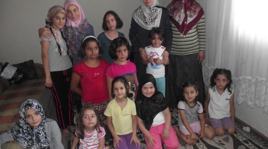 Kur'an Kursu &Ouml;ğrencilerinden Anlamlı Yardım