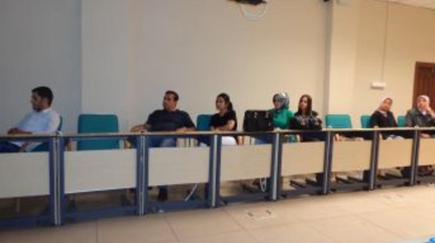 Aile Ve Sosyal Politikalar Personeline Uzaktan Eğitim Verildi