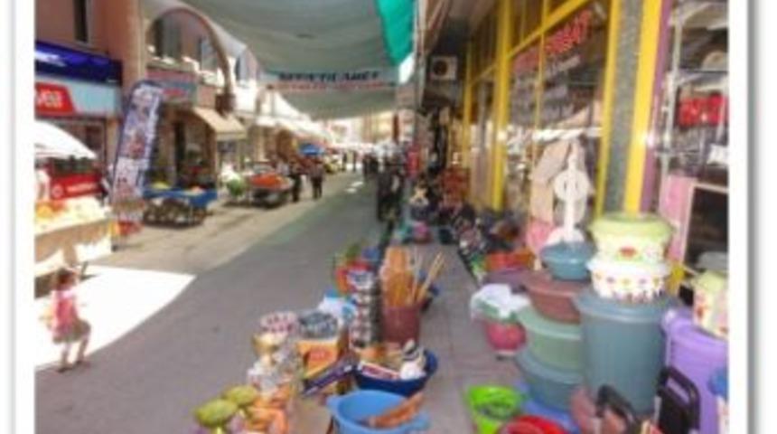 Kaldırım işgalleri tam gaz