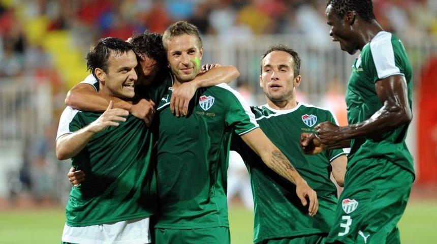 Bursasporlu Futbolcular Turdan Emin