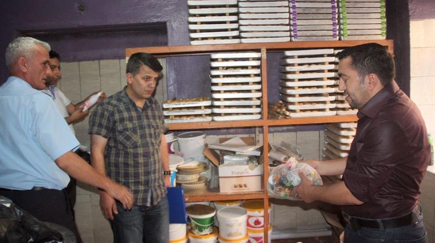 Hakkari Belediyesi Bayram &Ouml;ncesi Denetimlerini Sıklaştırdı