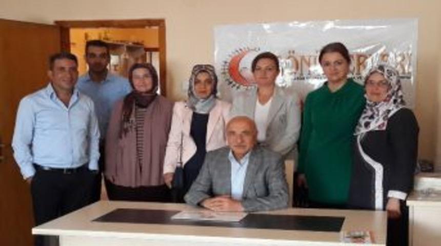 Ak Parti'den G&ouml;n&uuml;l Erlerine Ziyaret