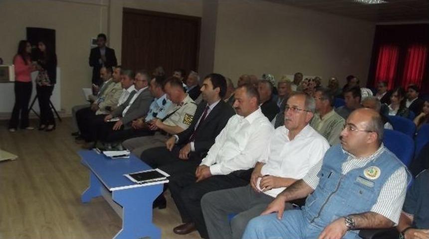 Geleceğe "k&uuml;re"sel Bakış &Ccedil;alıştayı Değerlendirme Toplantısı Yapıldı