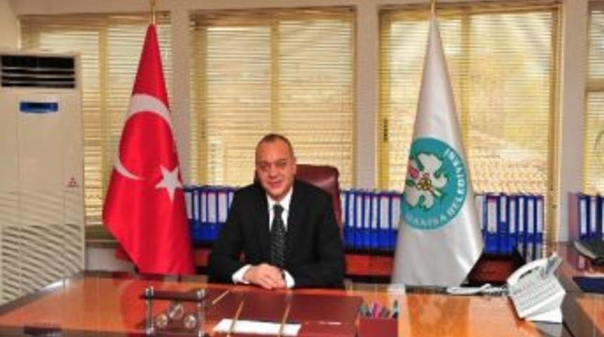Başkan Erg&uuml;n Kadir Gecesi&rsquo;ni Kutladı