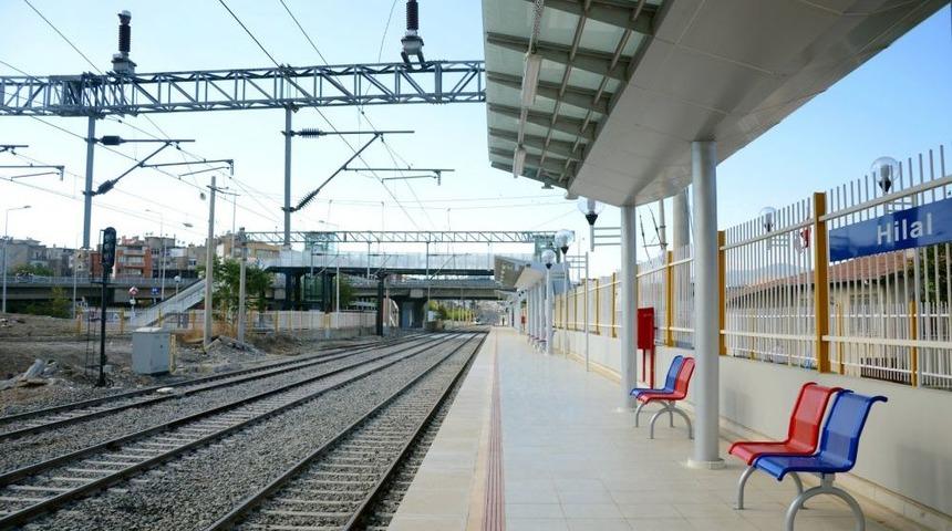 İzmir'de Şirinyer-Konak Arası Tren Yolculuğu 9 Dakika Olacak