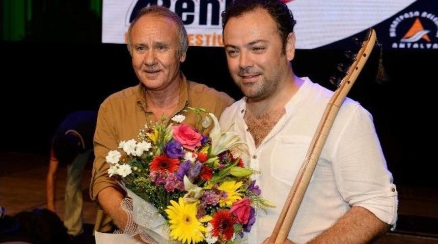 Alevi K&uuml;lt&uuml;rleri Gecesi D&uuml;zenlendi