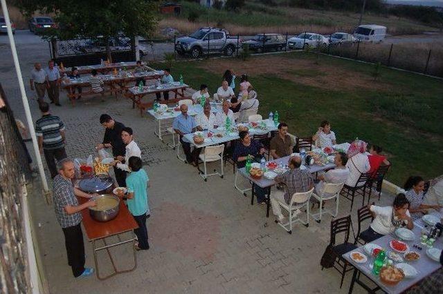 Öğrenci Yurdunda İftar Yemeği 1