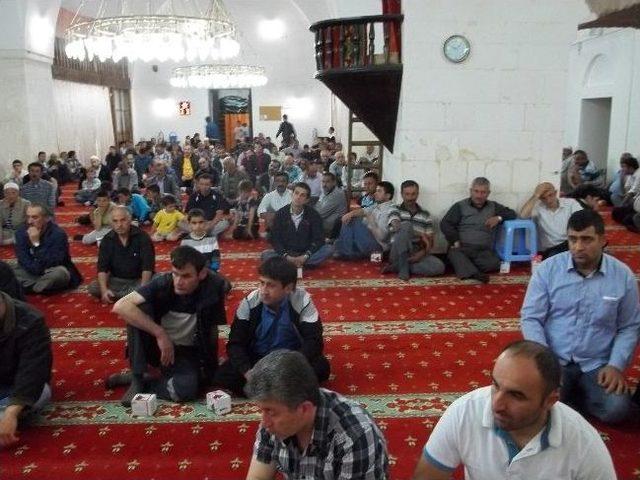 Küre Devlet Hastanesi İftar Yemeği Verdi, Mevlit Okuttu 2
