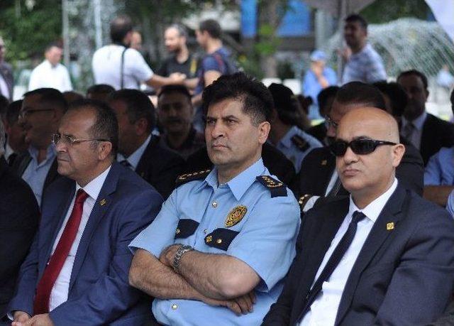 “sevdiklerinizden Hızla Uzaklaşmayın” Kampanyasının Startı Kızılay'da Verildi