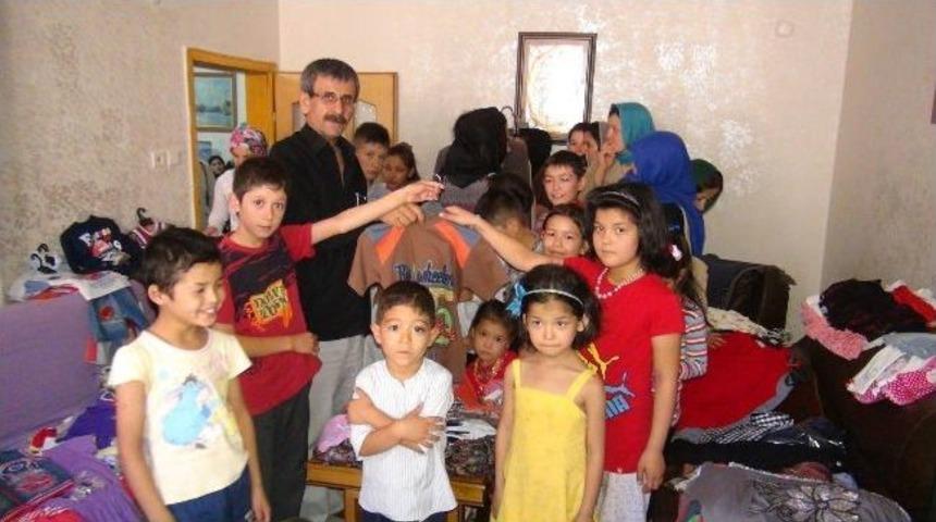 Mum Işığı Derneği Dul Ve Yetimlere Yardım Etti