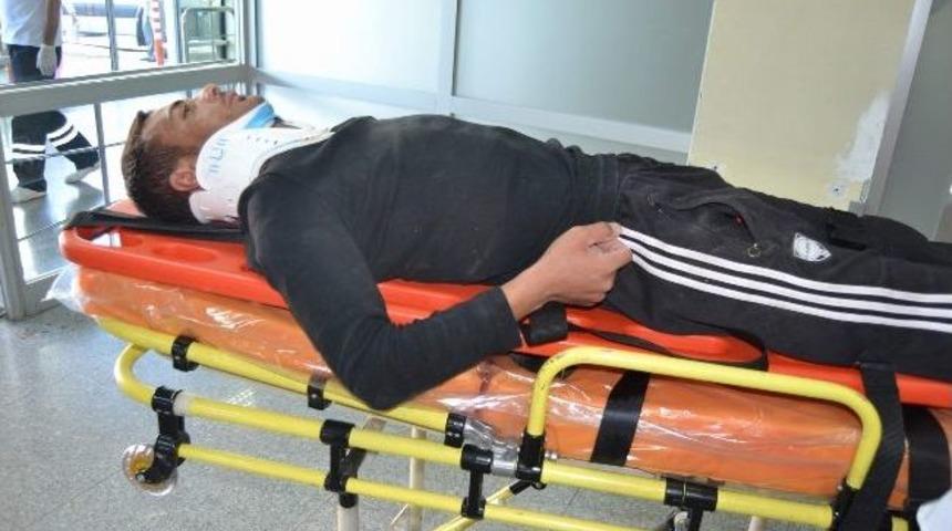 İskeleden D&uuml;şen 2 İş&ccedil;i Yaralandı