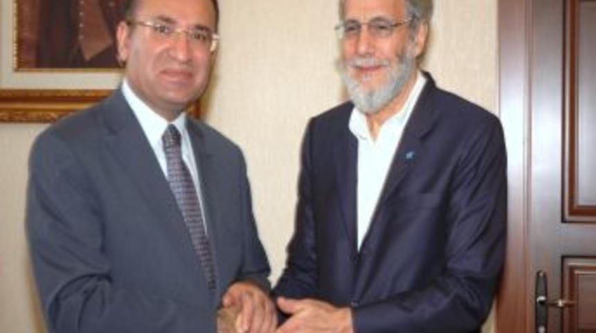 Başbakan Yardımcısı Bozdağ, Yusuf İslam&rsquo;ı Kabul Etti