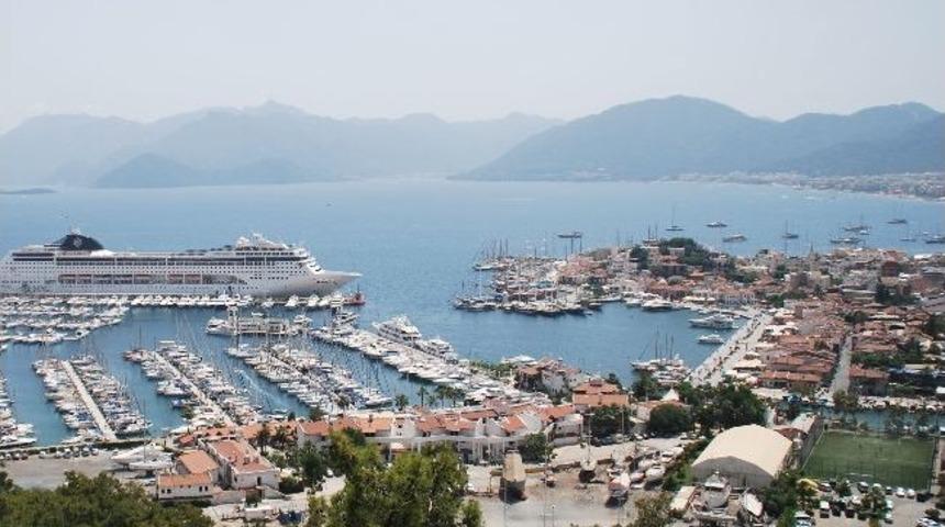 Marmaris'e Eyl&uuml;l Ayında Denizden 25 Binin &Uuml;zerinde Turist Gelecek