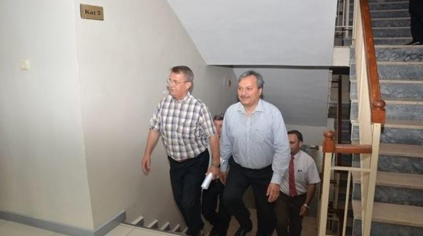 Mhp&rsquo;li Vekilden Emniyet M&uuml;d&uuml;r&uuml; Yılmaz&rsquo;a Ziyaret