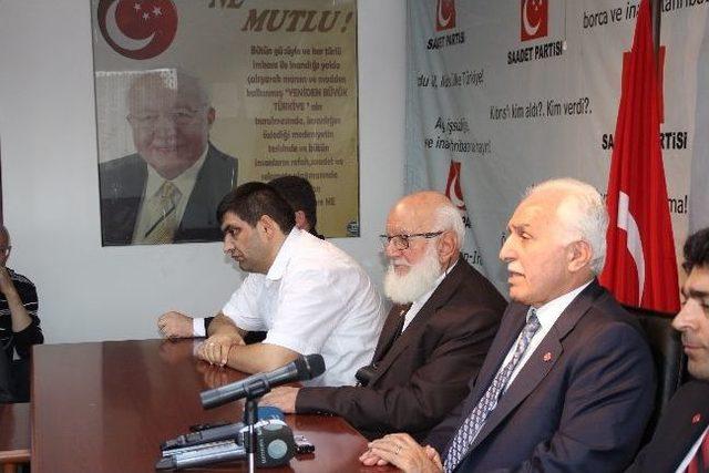 Saadet Partisi Genel Başkanı Mustafa Kamalak Erzurum'da