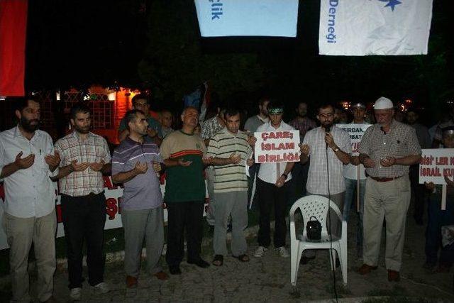 Manisa&rsquo;dan Mısır&rsquo;a Destek Eylemi 2