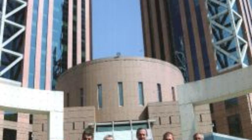 Tetiker Tobb Başkanlığına Yeniden Se&ccedil;ilen Hisarcıklıoğlu&rsquo;nu Kutladı