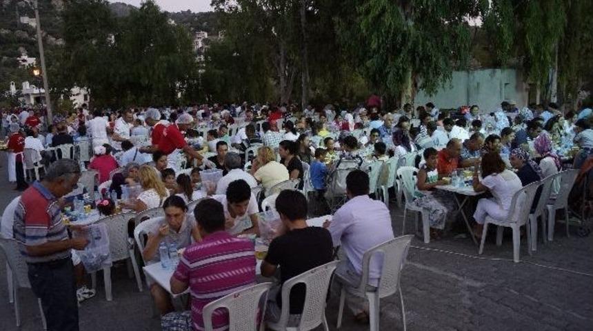 Mustafa Saruhan: &ldquo;herkes Kararını Kendisi Verir, Bize D&uuml;şen G&ouml;rev &Ccedil;alışmaktır&rdquo;