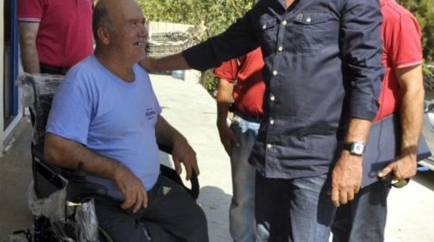 Manavgat Belediyesi, Bayram &Ouml;ncesi 4 Engelliyi Sevindirdi