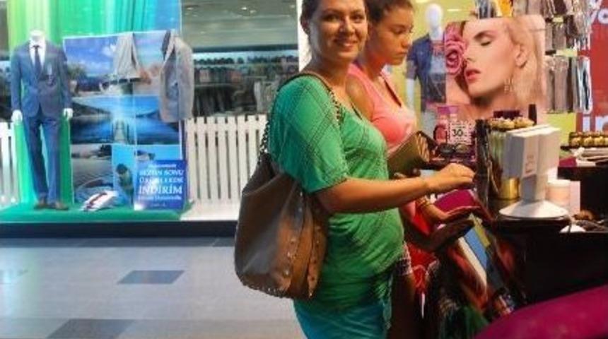 Deepo Outlet Bayrama Hazır