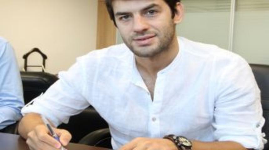 Melikşah, Serdar Yavuz'la Anlaştı