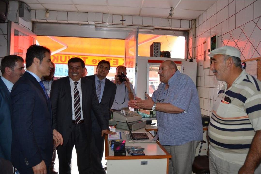 Gen&ccedil;lik Ve Spor Bakanı Suat Kılı&ccedil; Havza Esnafını Ziyaret Etti