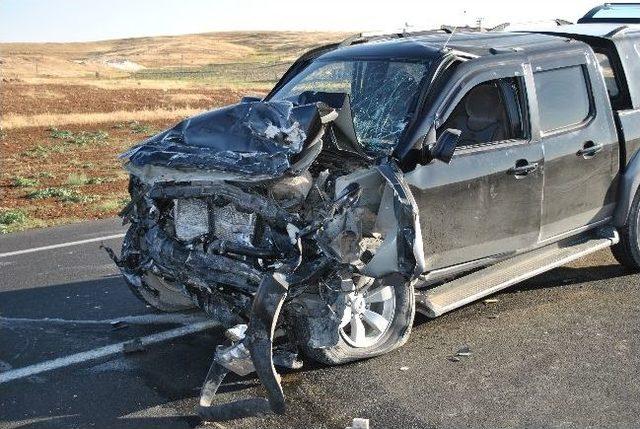 Midyat  Ta Feci Kaza: 1 &Ouml;l&uuml;, 3 Yaralı 1