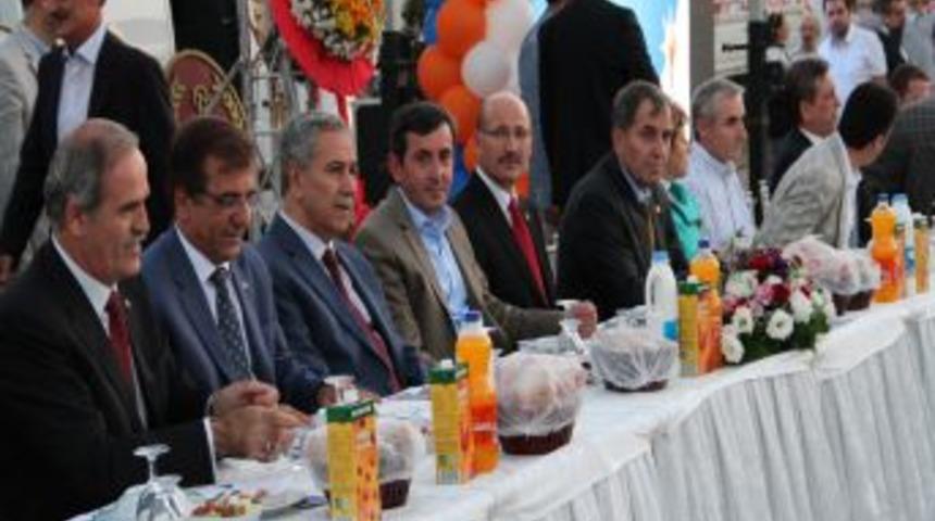 Arın&ccedil;: Silivri'de Kanunsuzluklara Izin Vermeyeceğiz, Alet Olmayın